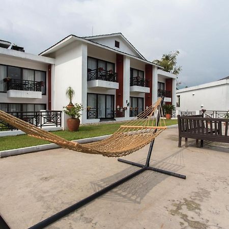 แชงกรีลาลาวิลเลจโปคารา Hotel โพคารา ภายนอก รูปภาพ