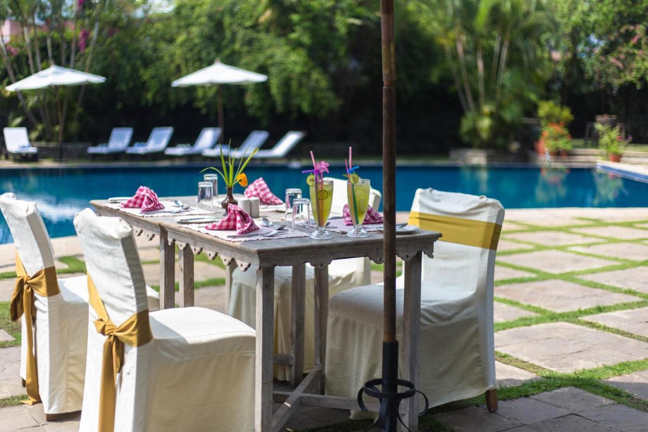 แชงกรีลาลาวิลเลจโปคารา Hotel โพคารา ภายนอก รูปภาพ