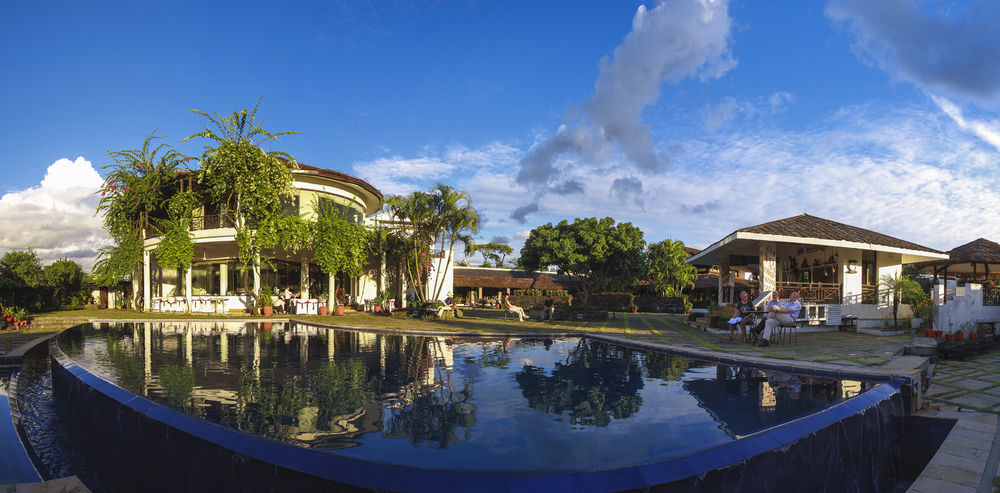 แชงกรีลาลาวิลเลจโปคารา Hotel โพคารา ภายนอก รูปภาพ
